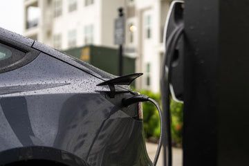 Was ist EV-Laden? Wie funktioniert es, wo kann man laden und mehr