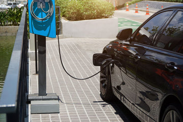Wie lange halten Batterien von Elektroautos und wie kann man ihre Lebensdauer verlängern?
