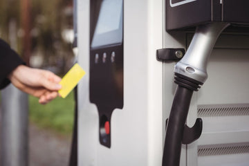 Was ist bidirektionales Laden für Elektrofahrzeuge? Zwei-Wege-Laden revolutioniert Elektrofahrzeuge und deren Energieverbrauch.