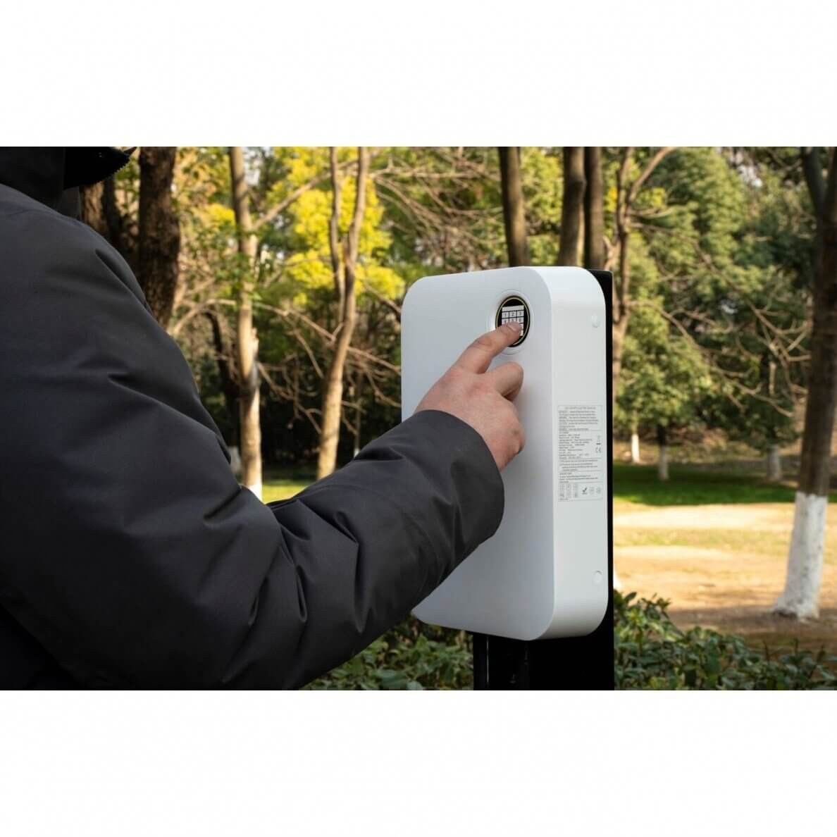 7kW 1-phase wallbox charging station WB20 with Wi-fi function